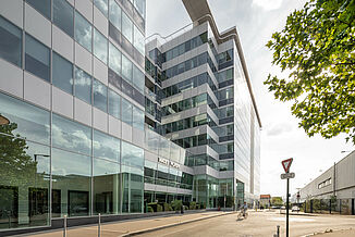 Complexe de bureaux West Plaza à Colombes.