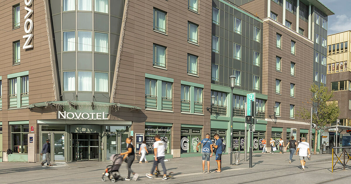 Novotel SaintDenis Stade Basilique Paris REGUPOL acoustique