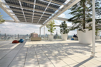 Vue sur Vienne depuis le toit-terrasse d'Ikea Westbahnhof.