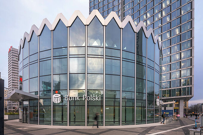 Bâtiment à usage mixte Rotunda Varsovie