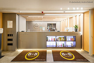 L'hôtel B & B dans l'immeuble de bureaux et de commerces de Hanovre Vahrenwald.